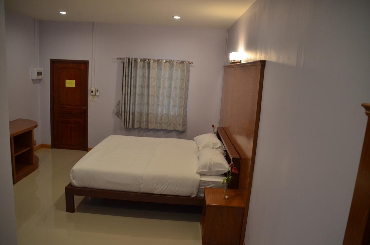 Chao Phraya Home Ban Bon  Extérieur photo