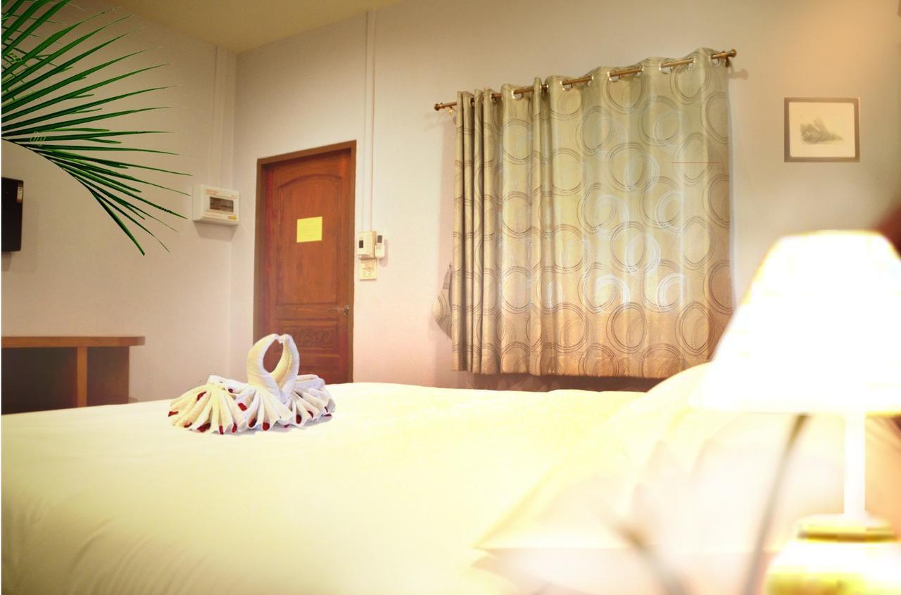 Chao Phraya Home Ban Bon  Extérieur photo